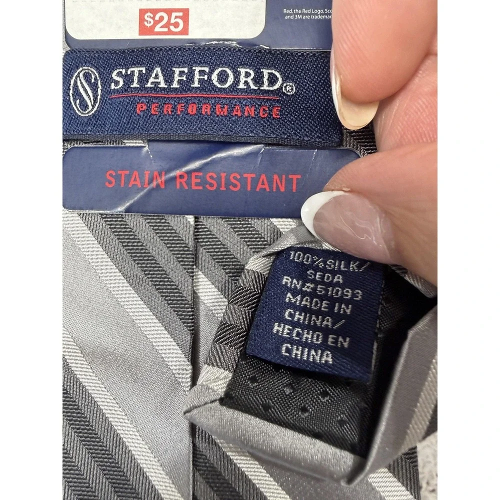 Stafford‎ Tie Mens Silver Striped 100% Silk Satin Pointed Classic One Size New